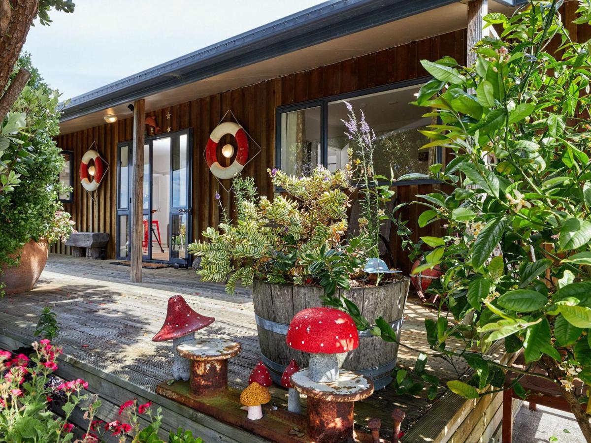 Barnacle Bills Villa Кайкура Екстериор снимка